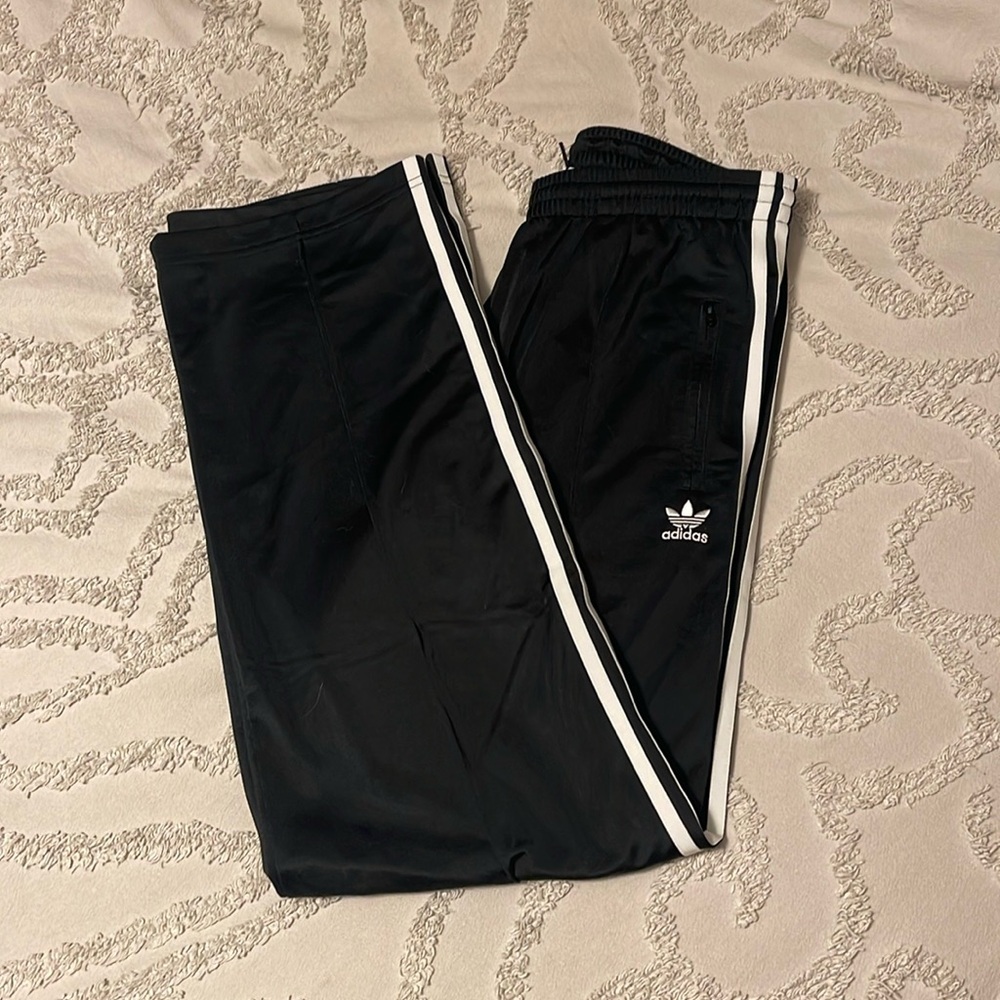 ADIDAS TRACK PANTS MEDIUM